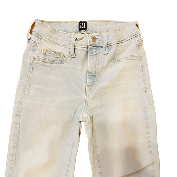 Gap Mid Rise Favorite Jegging Jeans Raw 